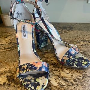 Steve Madden Block Floral Heels